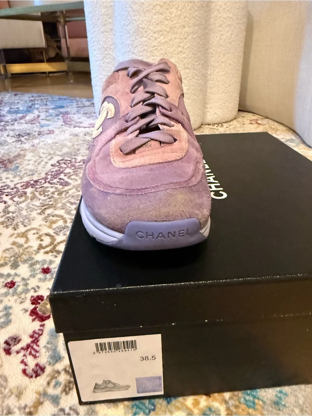 CHANEL Lavender Suede Low-Top Sneakers calf skin inner . 2019 Karl Lagerfeld